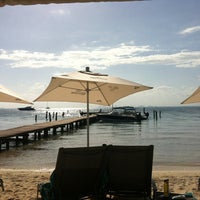 12/29/2012 tarihinde Ana L.ziyaretçi tarafından Zama Beach Club'de çekilen fotoğraf
