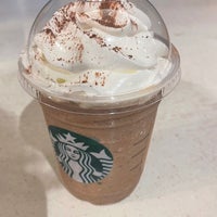 Photo taken at Starbucks by Himonono on 1/9/2023