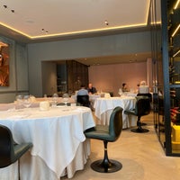 5/26/2022 tarihinde Sharon L.ziyaretçi tarafından Restaurant Nuance'de çekilen fotoğraf