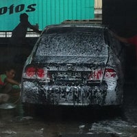 Photo taken at D&amp;#39;Clean Car Wash by Angelica S. on 1/19/2013
