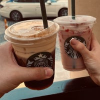 Снимок сделан в Starbucks пользователем Samin A. 10/9/2023