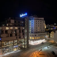 Photo taken at Radisson Blu Hotel, Tromsø by Chris O. on 11/15/2021