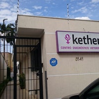 Photo taken at Kether Centro Diagnóstico Veterinário by Nelson Takashi Y. on 4/26/2016