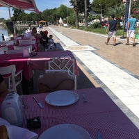 Photo prise au Ayaklı Göl Cafe &amp; Restaurant par Iklime Şeyma A. le9/24/2017