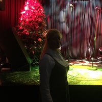 12/8/2016 tarihinde Руска Б.ziyaretçi tarafından Karaoke Bar'de çekilen fotoğraf