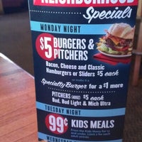 Photo taken at Applebee&amp;#39;s Grill + Bar by Maria V. on 8/2/2012