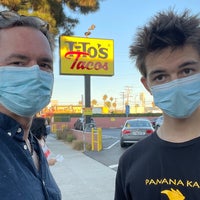 Photo taken at Tito&amp;#39;s Tacos by Terry A. on 9/22/2021