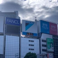 Photo taken at JR Shinjuku Sta. East Gate by さくぞう on 8/11/2022
