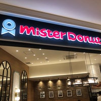 Photo taken at Mister Donut by Carlnjpn G. on 8/15/2023
