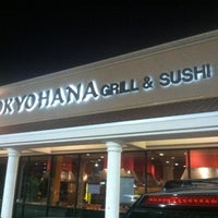 Foto diambil di Tokyohana Grill &amp;amp; Sushi Bar oleh Rischard J. pada 11/7/2012