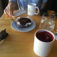 8/21/2016にHaley W.がTriumph Coffeeで撮った写真