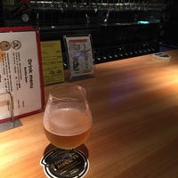 Photo taken at Goodbeer Faucets Hakata by secondwindws on 9/11/2016