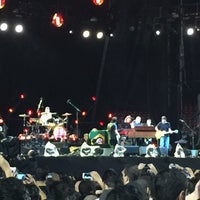 Photo taken at Pearl Jam - Lightning Bolt Tour (Estádio Cícero Pompeu de Toledo) by Heloisa M. on 11/17/2015