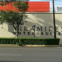 รูปภาพถ่ายที่ Motel Pirámides del Valle โดย SSM 13 S. เมื่อ 9/11/2015