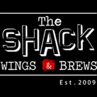 Foto scattata a The Shack Wings &amp;amp; Brews da The Shack Wings &amp;amp; Brews il 11/25/2015
