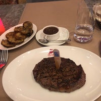 Foto scattata a Columbia Steak House da Evgeny S. il 1/24/2022