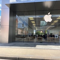 Photo taken at Apple Lincoln Park by L M. on 7/29/2022