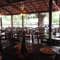 Foto tirada no(a) Restaurante e Pizzaria do Lago por Olavo d. em 11/1/2013