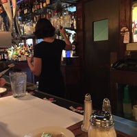 Foto tirada no(a) Carmen&#39;s Cafe por Jill D. em 6/13/2017