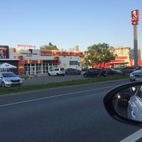 Photo taken at KFC Ногинское шоссе by Дима М. on 6/18/2018