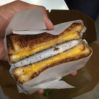 Photo taken at Greenspan&amp;#39;s Grilled Cheese by Rayshawn W. on 6/8/2016