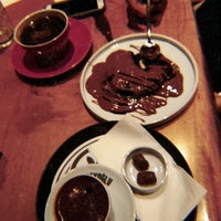 12/13/2019 tarihinde Semra Y.ziyaretçi tarafından 1983 Beyoğlu Çikolata&amp;amp;Kahve'de çekilen fotoğraf