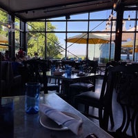 Photo taken at Blackwall Hitch by حَ . on 5/30/2022