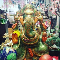 11/16/2015 tarihinde Siva M.ziyaretçi tarafından Emerald Gem Exchange'de çekilen fotoğraf