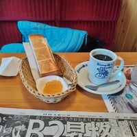Photo taken at Komeda&amp;#39;s Coffee by かみい k. on 5/1/2023