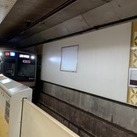 Photo taken at Kita-sando Station (F14) by sieri21 on 6/4/2023