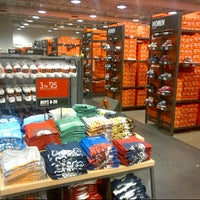 nike mercedes outlets