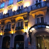 Photo taken at Hôtel Astra Opéra by I&amp;#39;m L. on 12/23/2012