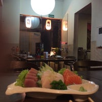 Снимок сделан в Restaurante Sushi Tori | 鳥 пользователем Leo P. 3/25/2015