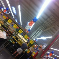 12/20/2012 tarihinde Carla F.ziyaretçi tarafından Walmart'de çekilen fotoğraf