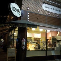 10/7/2012 tarihinde Pam S.ziyaretçi tarafından Teacake Bake Shop'de çekilen fotoğraf