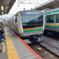 Photo taken at JR Platforms 3-4 by 鉄道&amp;amp;Disney推しの 湘. on 8/2/2021