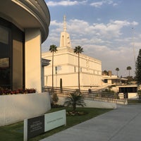 Photo taken at Templo de la Cd. de México de La Iglesia de Jesucristo de los Santos de los Ultimos Días by Mahonri D. on 2/3/2017