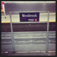 Westbrook Mall Rosscarrock Bow Tr Sw