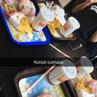 Photo taken at Burger King by Neşe H. on 9/28/2018