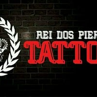 Photo taken at Rei dos Piercings Tattoo Shop- Loja do Tatuador by Rodrigo L. on 12/7/2016