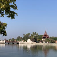 Photo taken at Mandalay Grand Royal Palace by akakeno on 2/6/2020