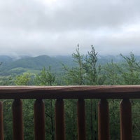 Legacy Mountain Resort Living High Cabin Resort In Sevierville