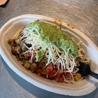 Photo taken at Chipotle Mexican Grill by Andrii B. on 5/26/2022