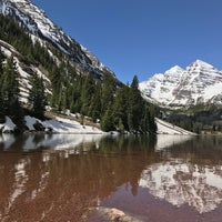 Photo taken at Maroon Bells Guide &amp;amp; Outfitters by Cristian S. on 5/29/2017