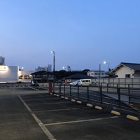Photo taken at えの木駐車場 by こばやん c. on 8/5/2020