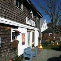 10/27/2012 tarihinde Greg E.ziyaretçi tarafından Sweetgrass Farm Winery &amp;amp; Distillery'de çekilen fotoğraf