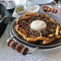 Photo taken at Gurmeet Pide &amp;amp; Lahmacun Restaurant by Merve İ. on 3/23/2017