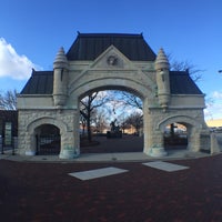 Union Stock Yard Gate - Back of the Yards - 9 tips from ...