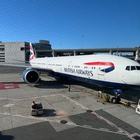 Photo taken at British Airways Terraces Lounge by Alexander Z. on 10/8/2023