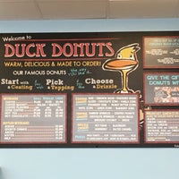 8/28/2016 tarihinde Cynthia D.ziyaretçi tarafından Duck Donuts'de çekilen fotoğraf